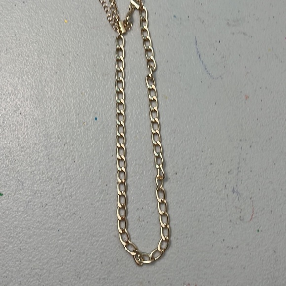 universal thread necklace stack - Picture 3 of 4